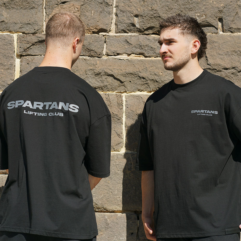 overized tee spartans gym tee
black grey